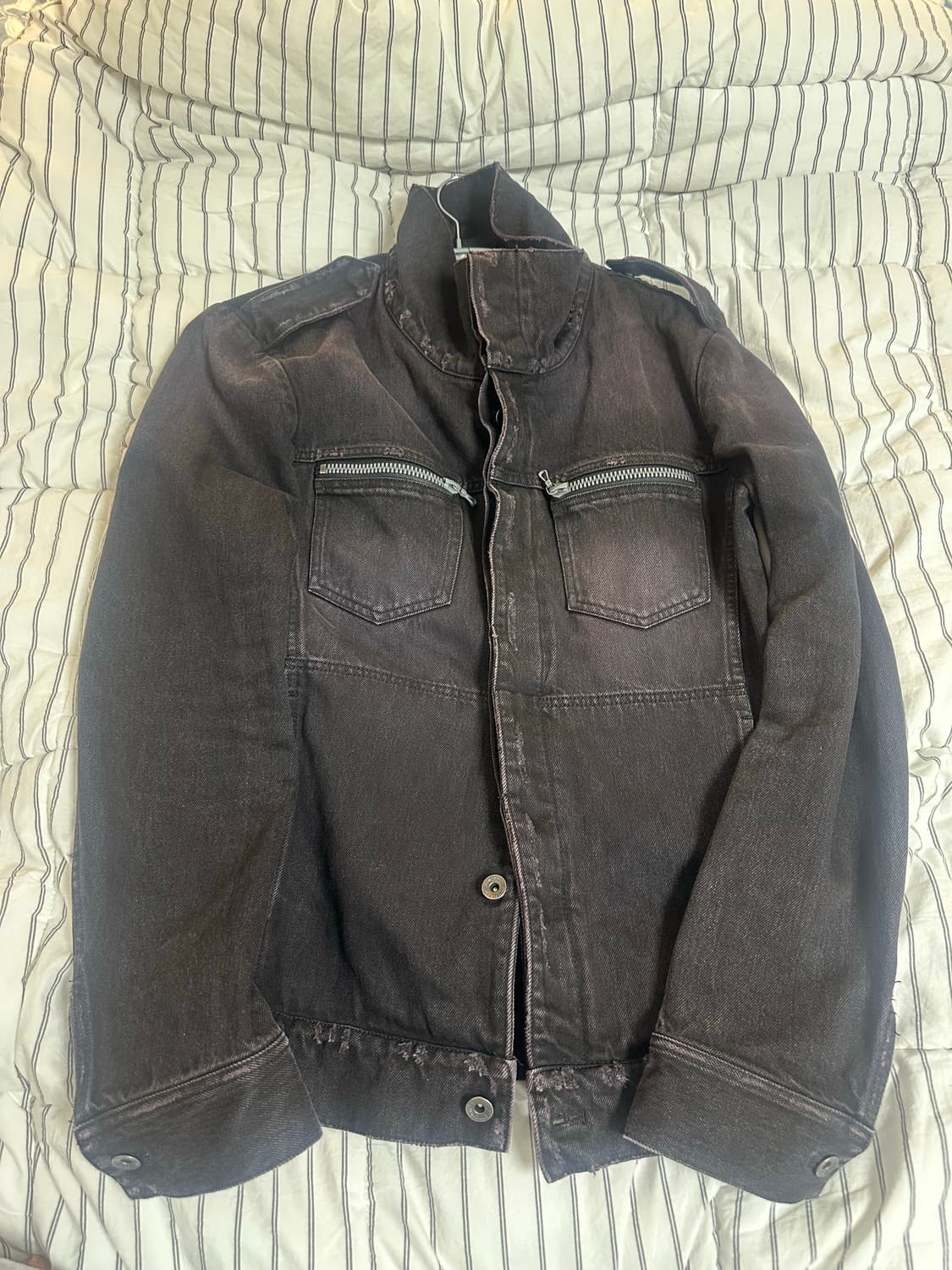 attachment 하이넥 자켓 상품이미지1