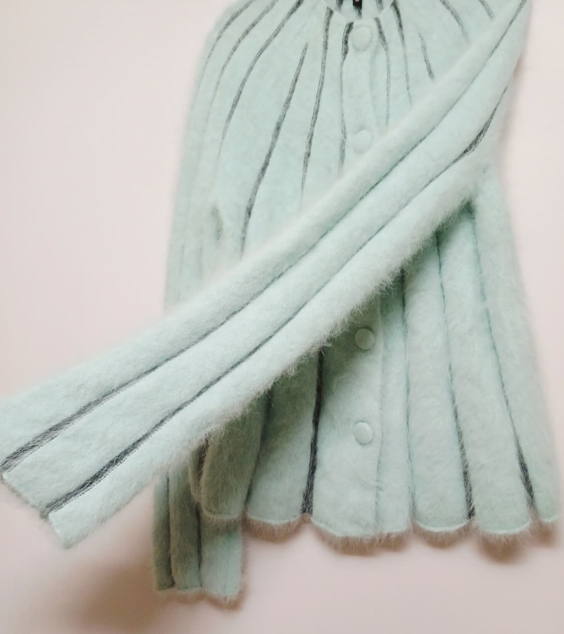 엠포리오 아르마니 A라인 앙고라 가디건 40 상품이미지4