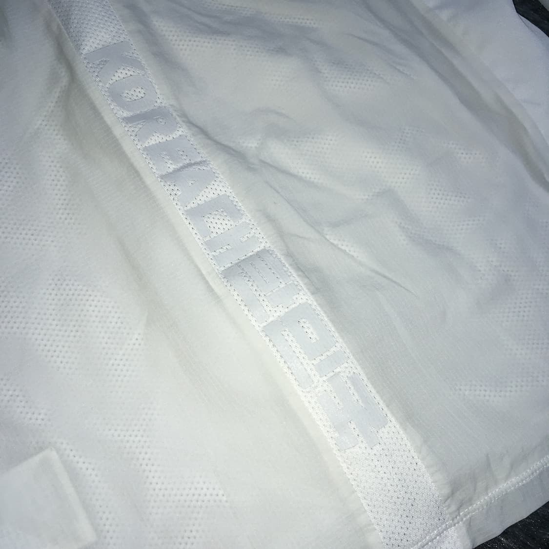 투티/0390 나이키 팀코리아 바람막이 시스루 화이트 슬림핏 KOREA 상품이미지4