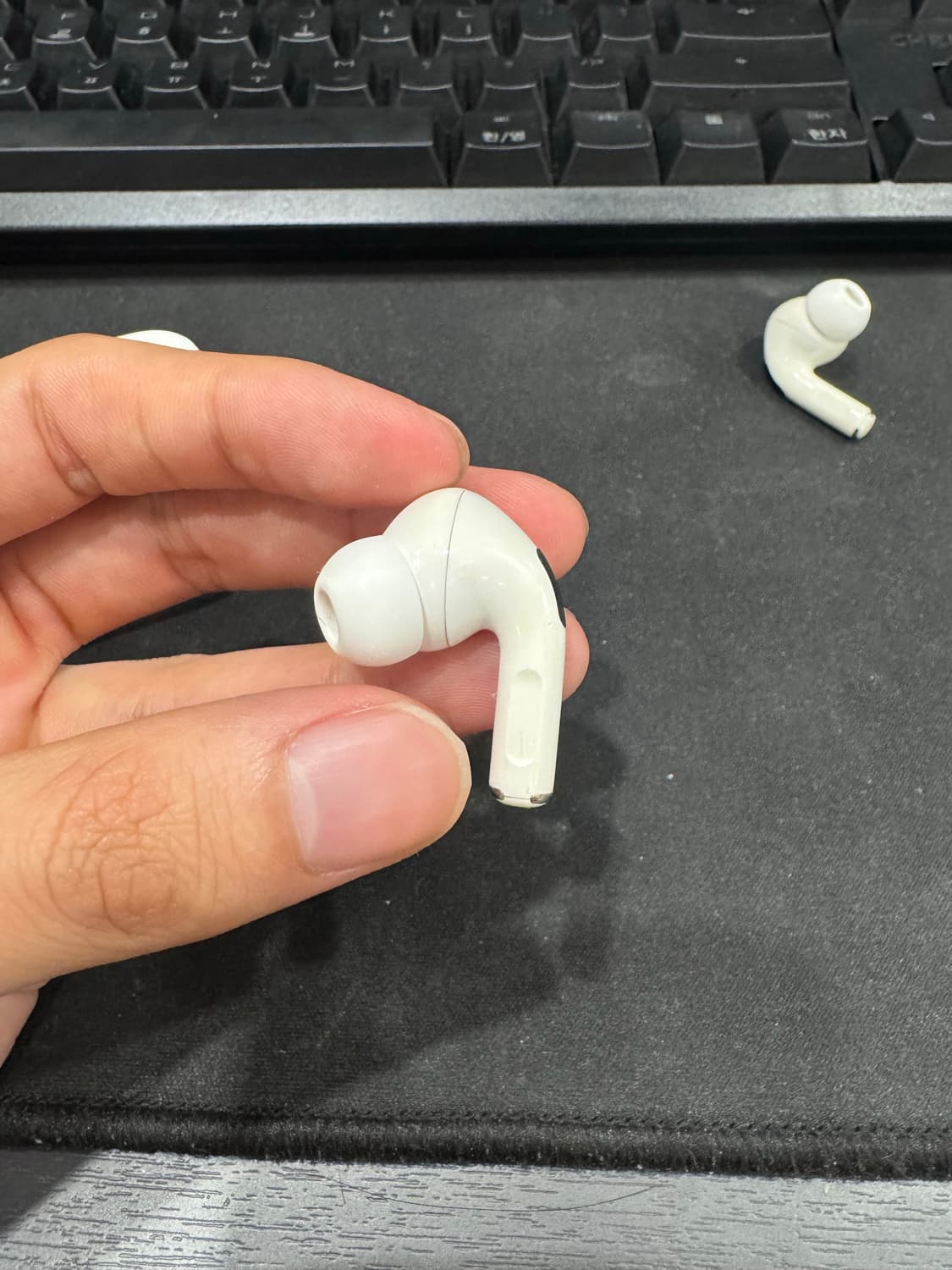 애플 에어팟 프로 1세대  상품이미지5