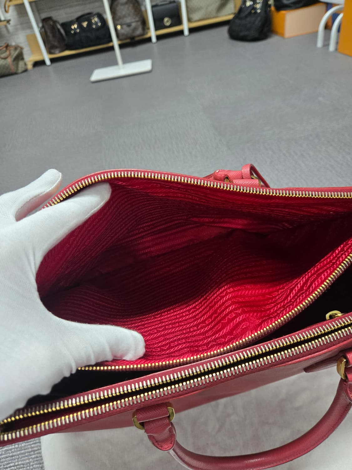 [특가][정품]프라다 사피아노 토트백 상품이미지7