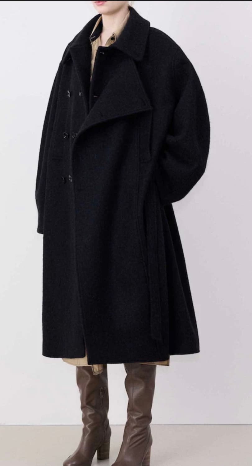 [34] 르메르 24fw 어시메트리컬 배스로브 알파카 코트 상품이미지2