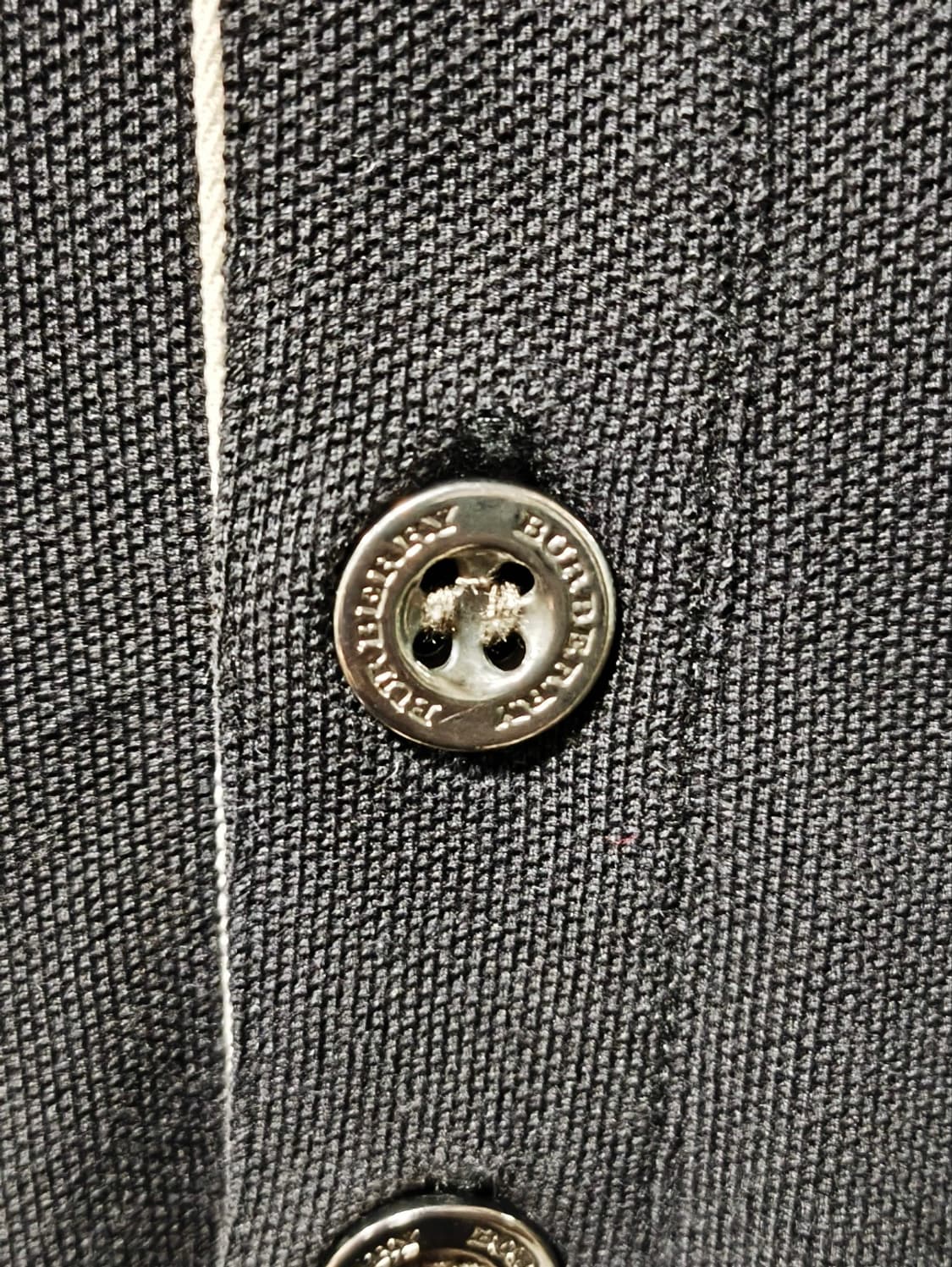 XL 버버리 카라넥 티셔츠 블랙 상품이미지2