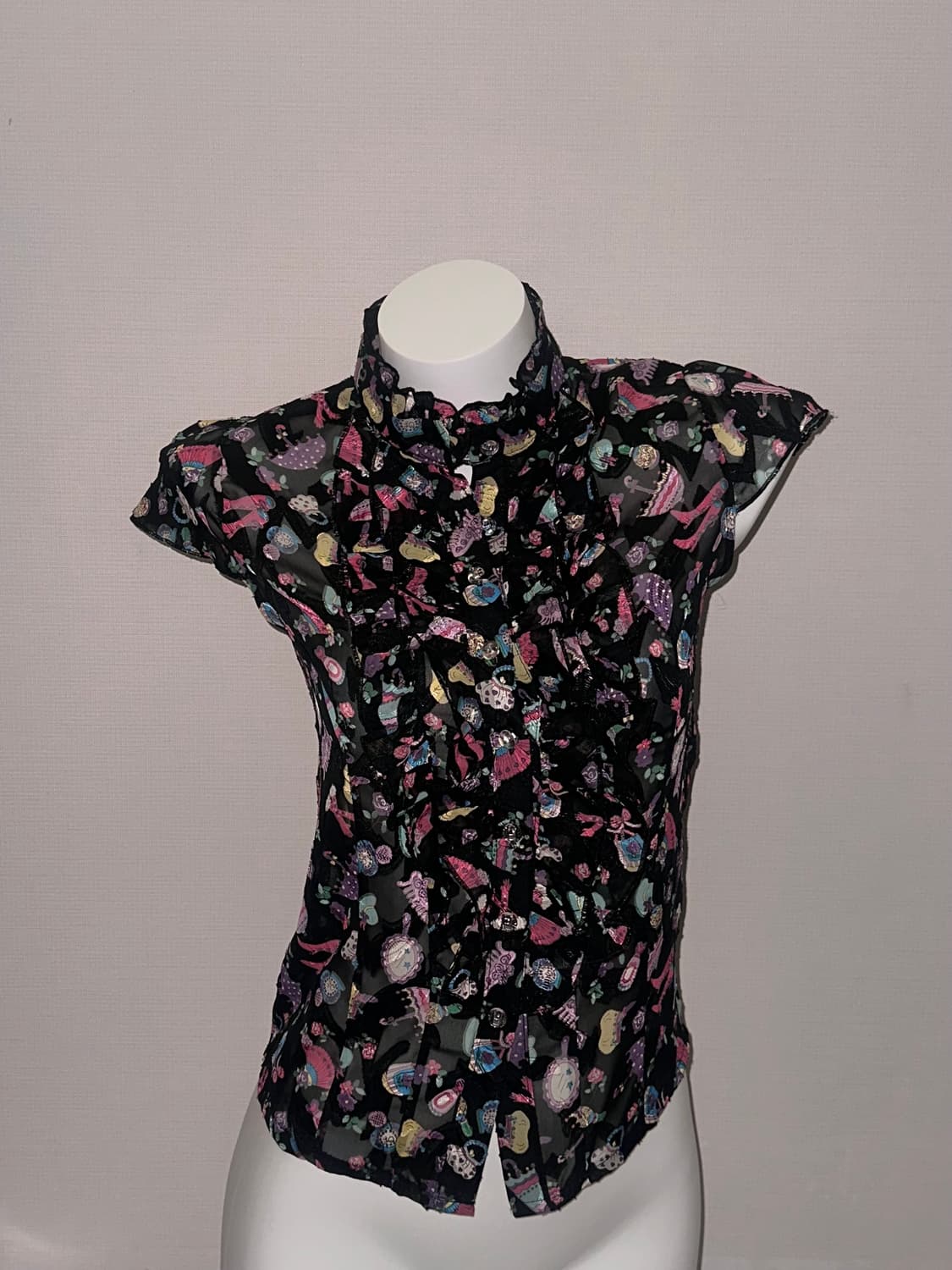 빈티지 패턴 프린팅 셔링 시스루 블라우스 상품이미지1