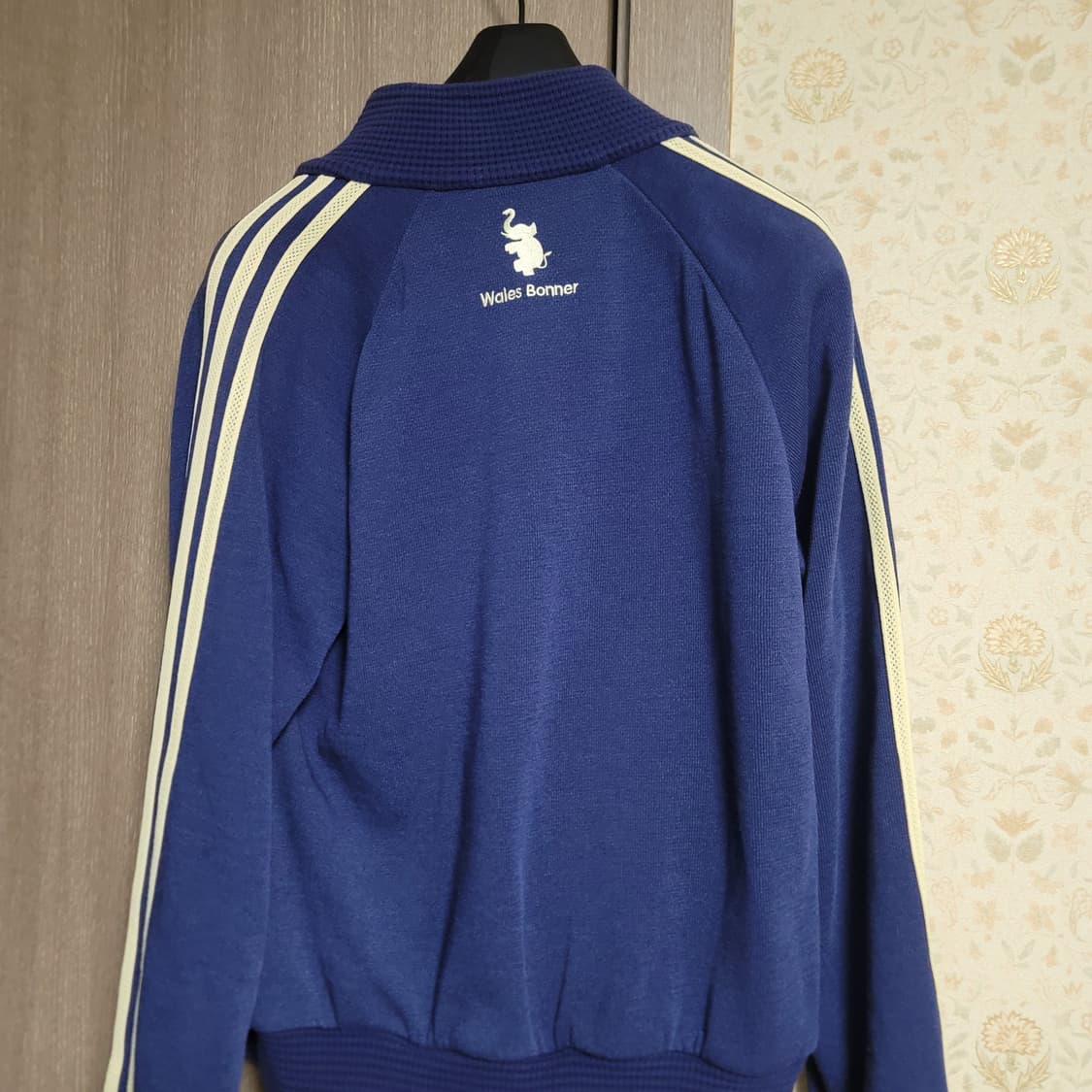 아디다스 웨일즈보너 트랙탑 상품이미지1