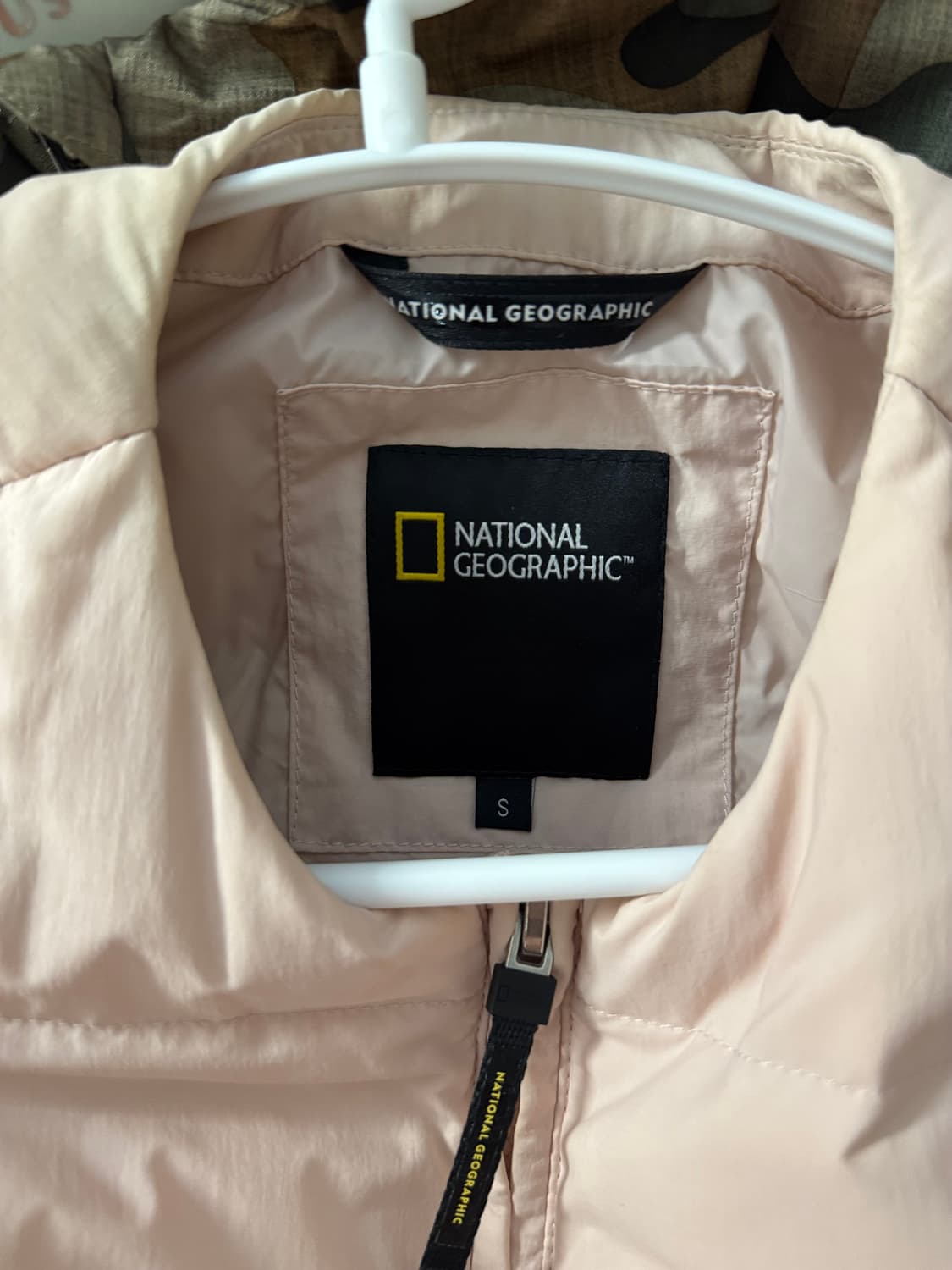 네셔널 딸기우유핑크 경량패딩 상품이미지6