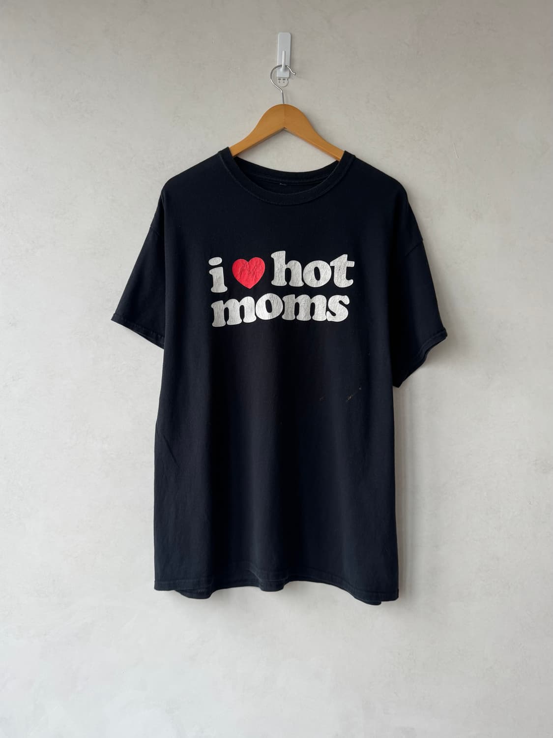 I love hot moms 티셔츠 상품이미지1