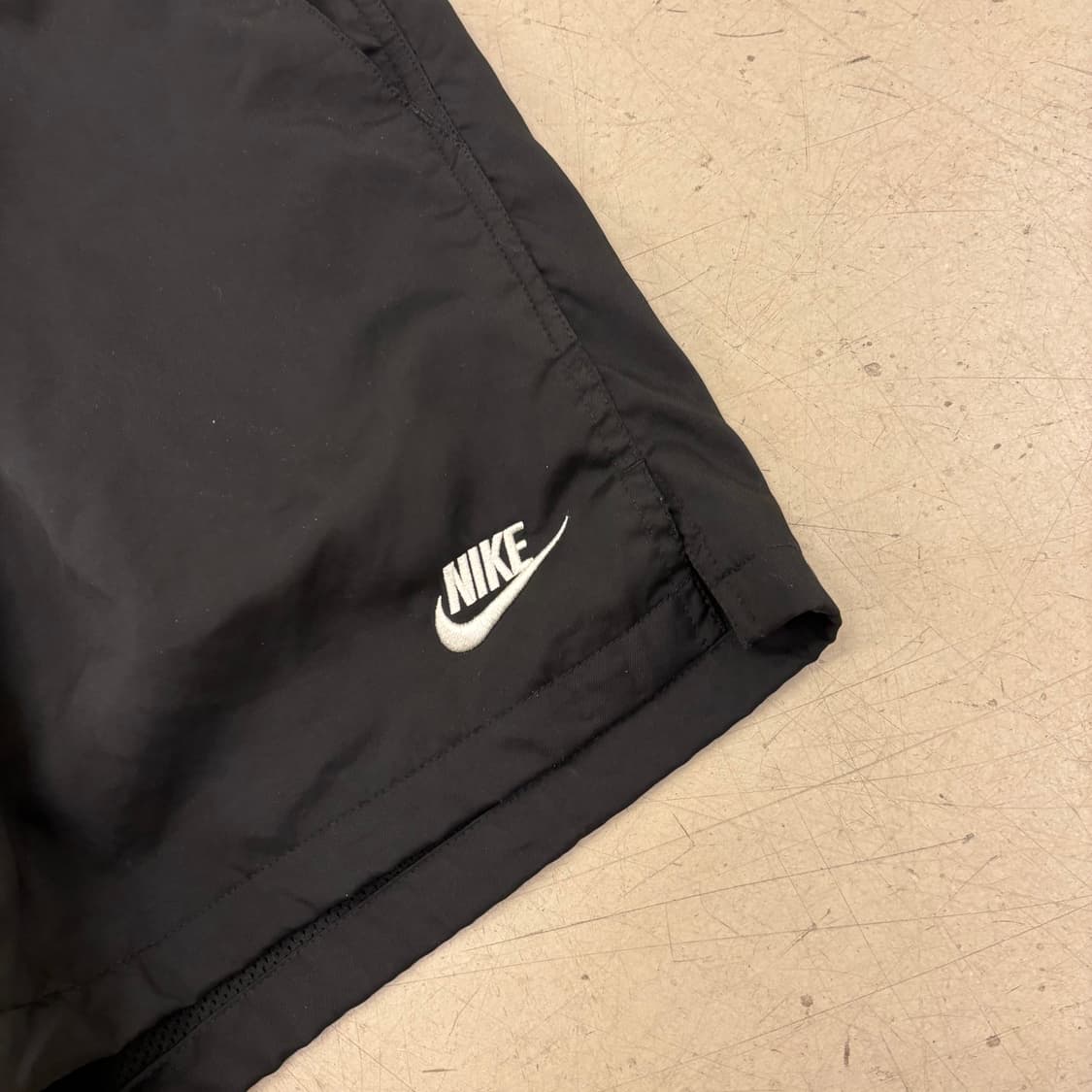 나이키 퓨추라 블랙 하프팬츠 상품이미지2
