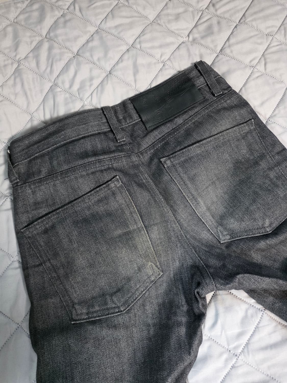네이키드앤페이머스 슈퍼스키니가이 차콜 샐비지 상품이미지2