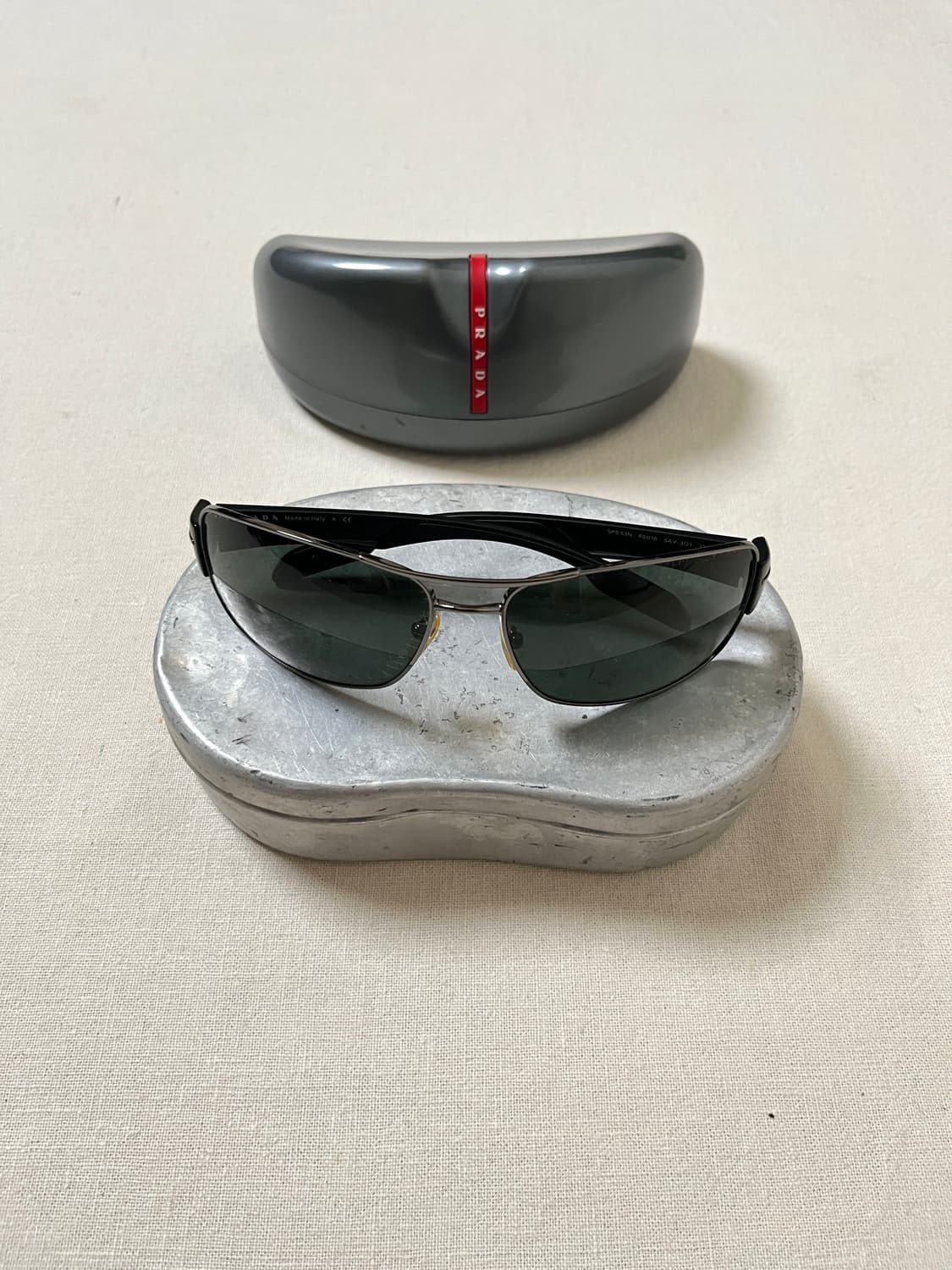 프라다 스포츠 선글라스 prada sports sunglasses 상품이미지1