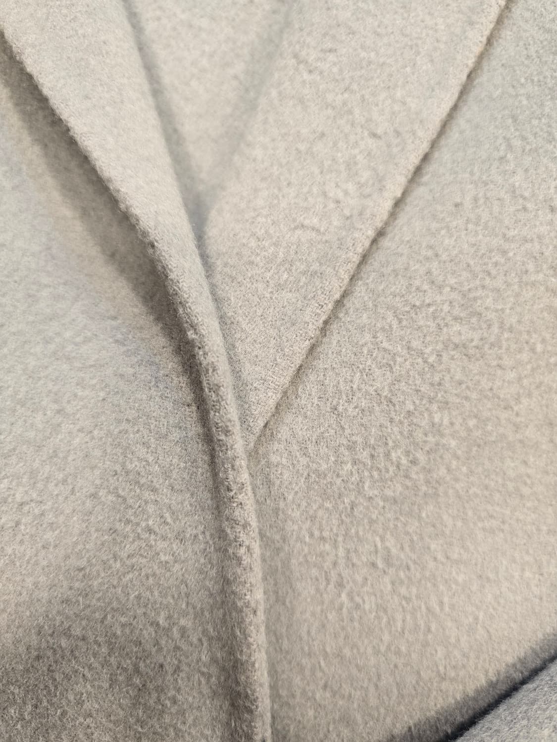 시슬리 핸드메이드 모직 롱코트 95 (66) 상품이미지9