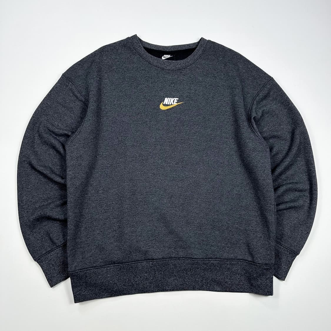 나이키 센터 로고 차콜 크루넥 맨투맨 (XL) 상품이미지2