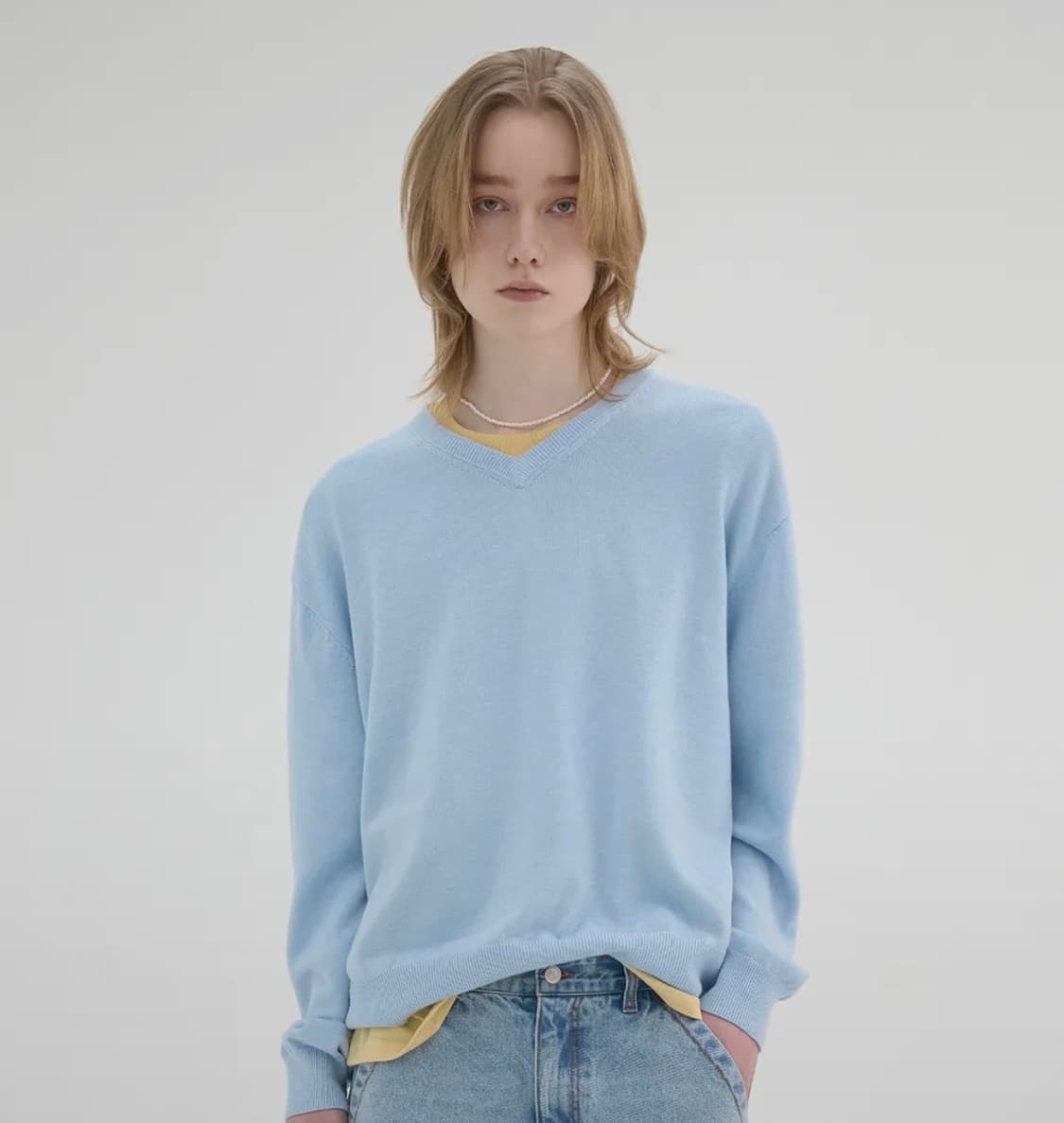 노운 크롭 브이넥 니트 판매(새상품, 2026SS) 상품이미지3