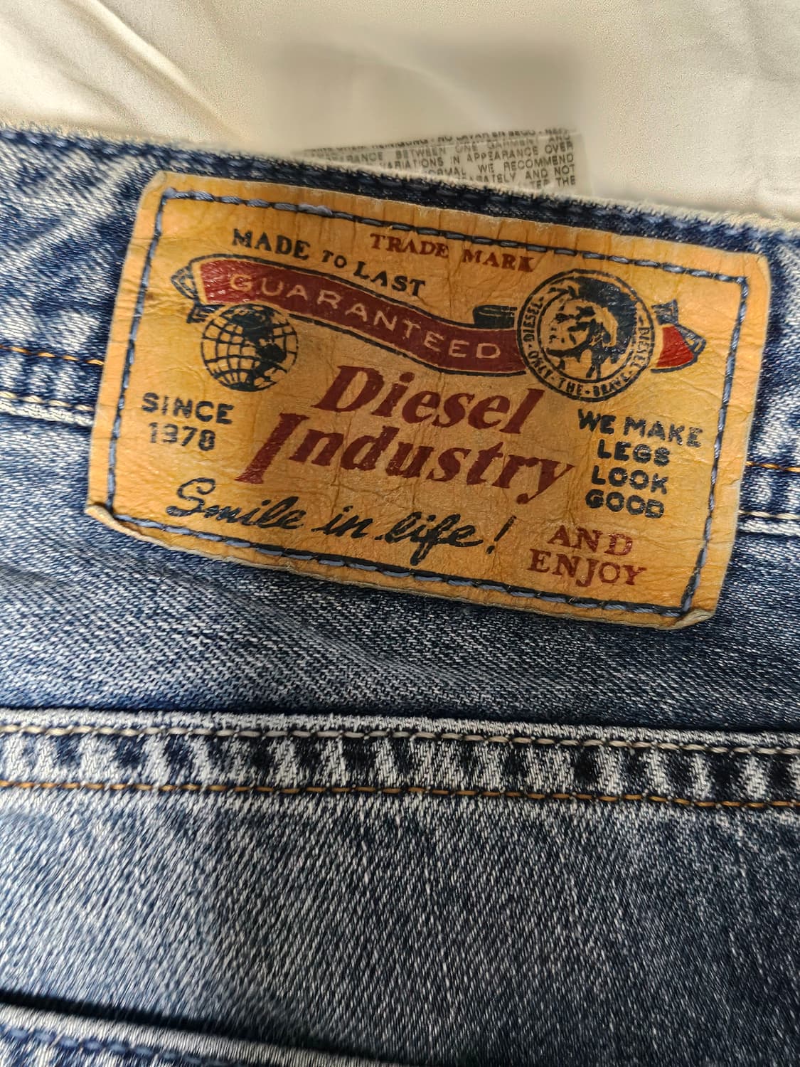 디젤 워싱 스트레이트 진 데님팬츠 33 상품이미지10