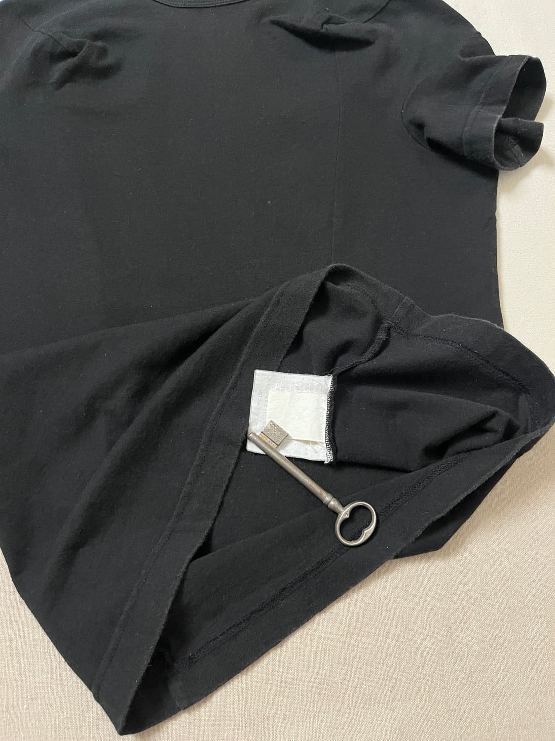 90s 꼼데가르송 비대칭 다트 티셔츠 comme des garcons 상품이미지9