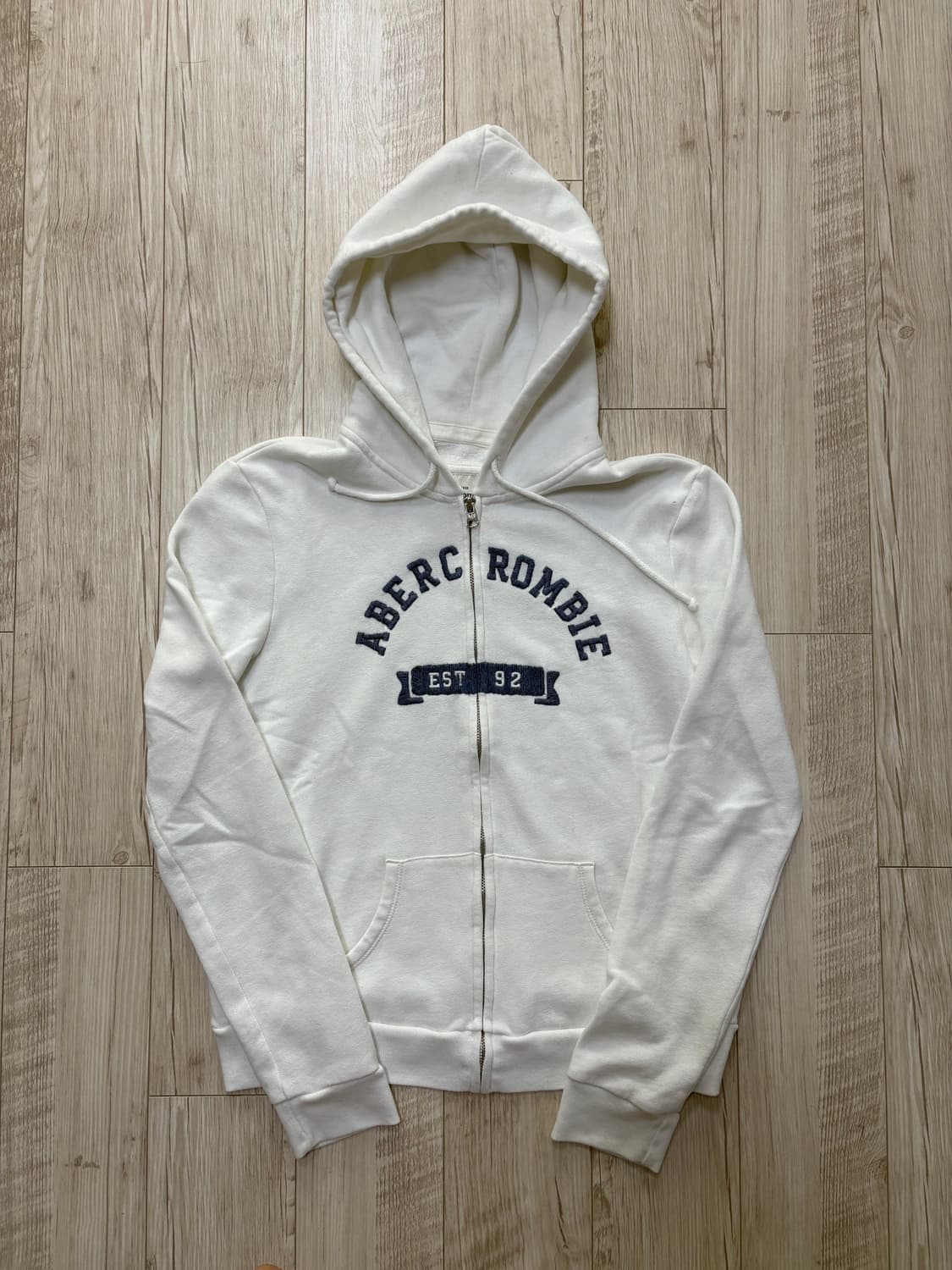 아베크롬비 딱붙핏 후드집업 화이트 m 상품이미지1