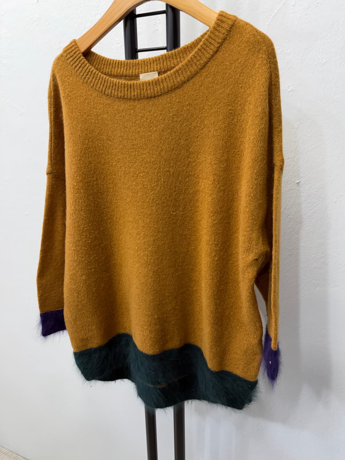 정품) 오즈세컨 한섬 루즈핏 배색 포인트 니트 스웨터 1 상품이미지3