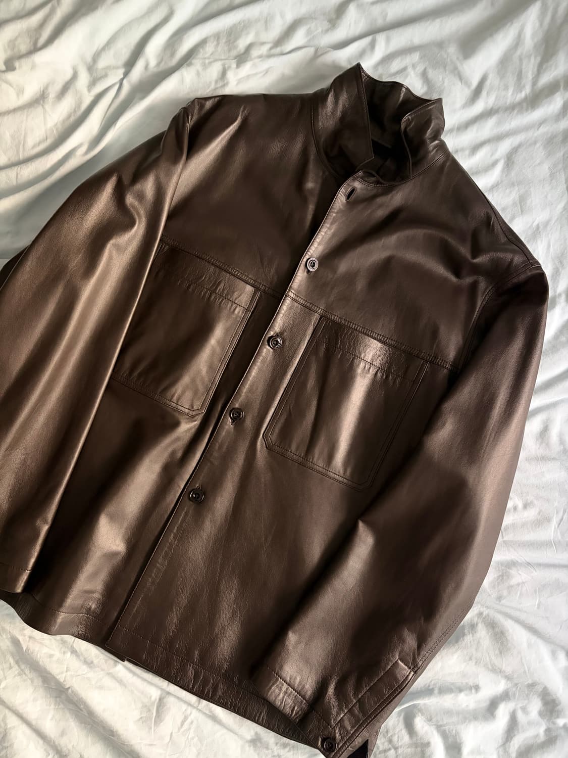 르메르 스탠드카라 레더셔츠자켓 상품이미지1