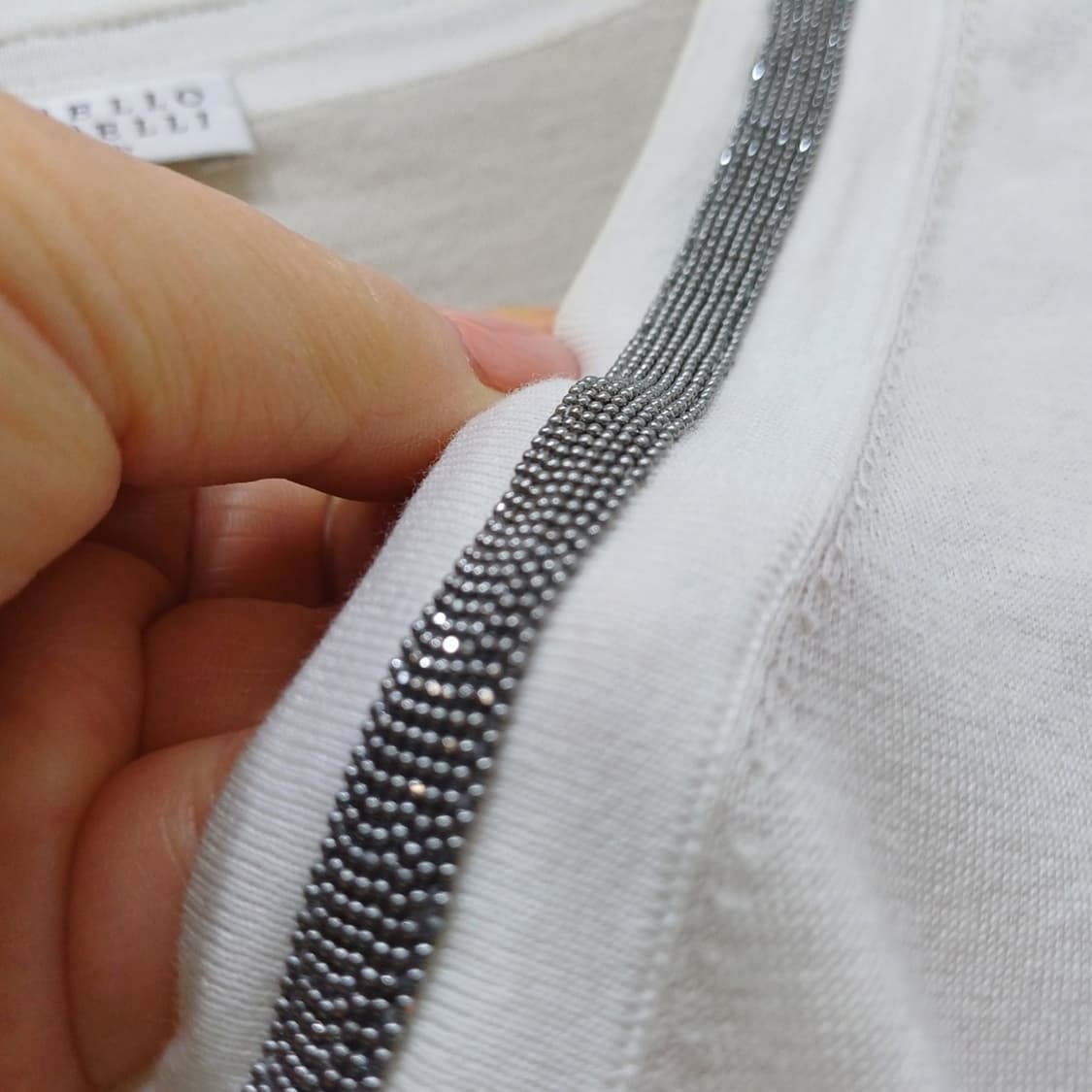 정품 브루넬로쿠치넬리 얇은 봄 가을 브이넥 니트 여성 M 사랑봉봉 상품이미지6