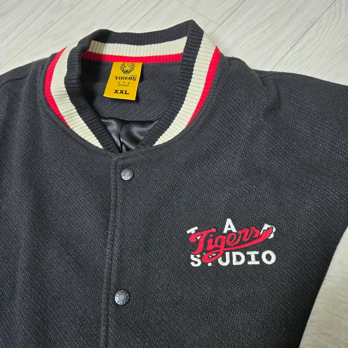 기아타이거즈 아이앱 스타디움 자켓 상품이미지2