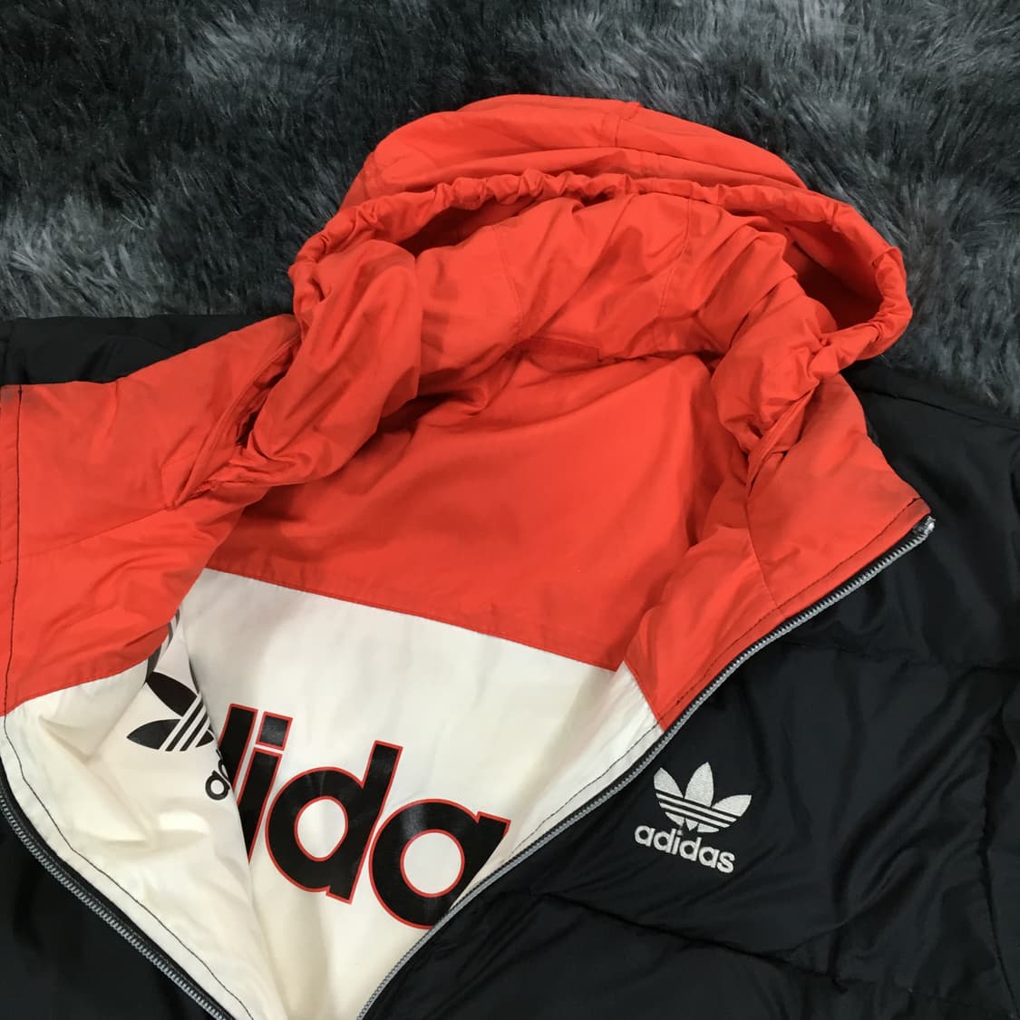 투티/0301 ADIDAS 리버시블 컬러블록 패딩 배색 올드스쿨 상품이미지6