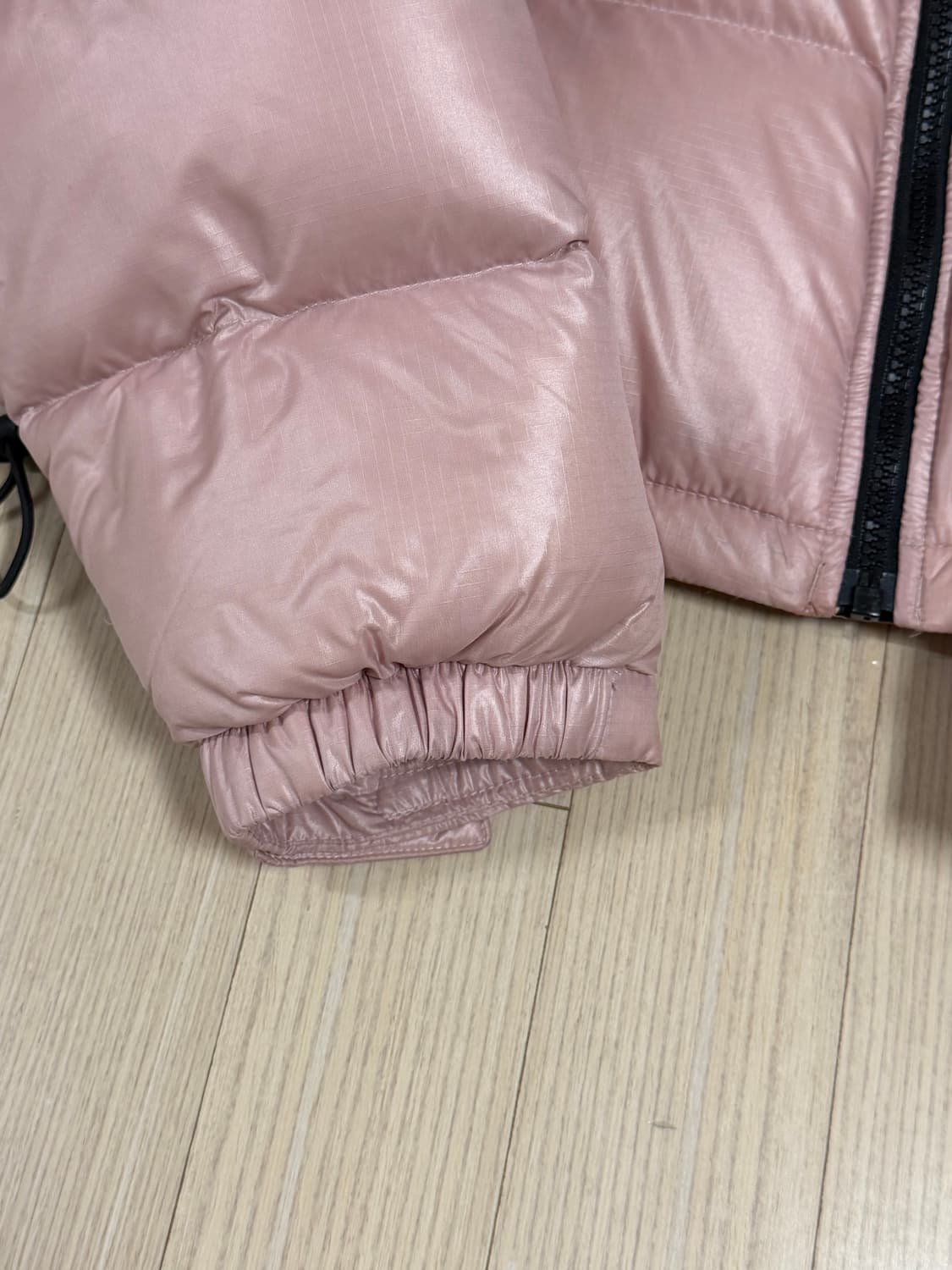 노스페이스 눕시 파스텔핑크 s사이즈 판매 상품이미지4