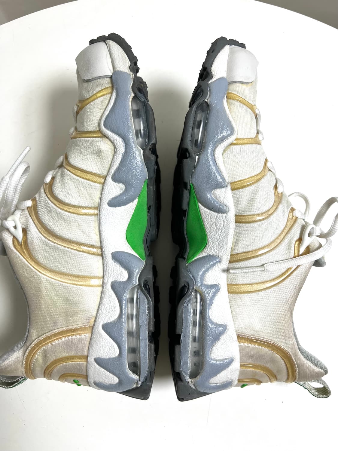 [265] 나이키 에어 줌 세이즈믹 모노톤컬렉션 올빽 상품이미지7