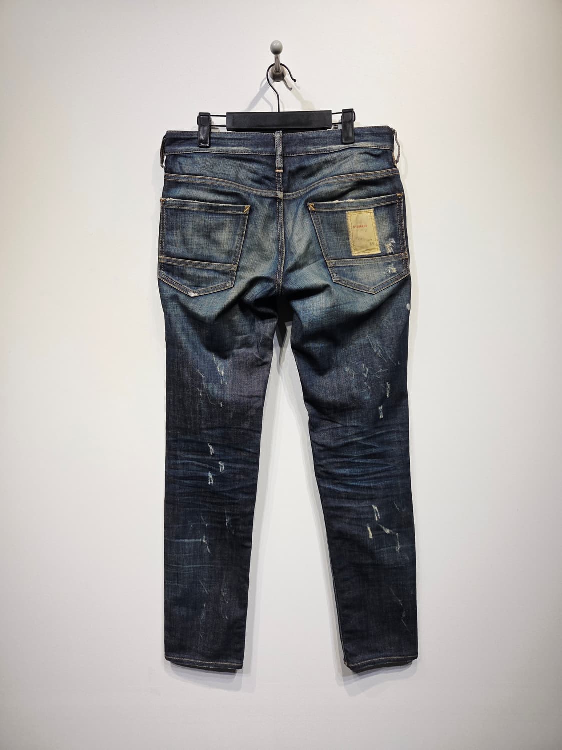 디스퀘어드2(DSQUARED2) 워싱 디스트로이드 진 상품이미지4