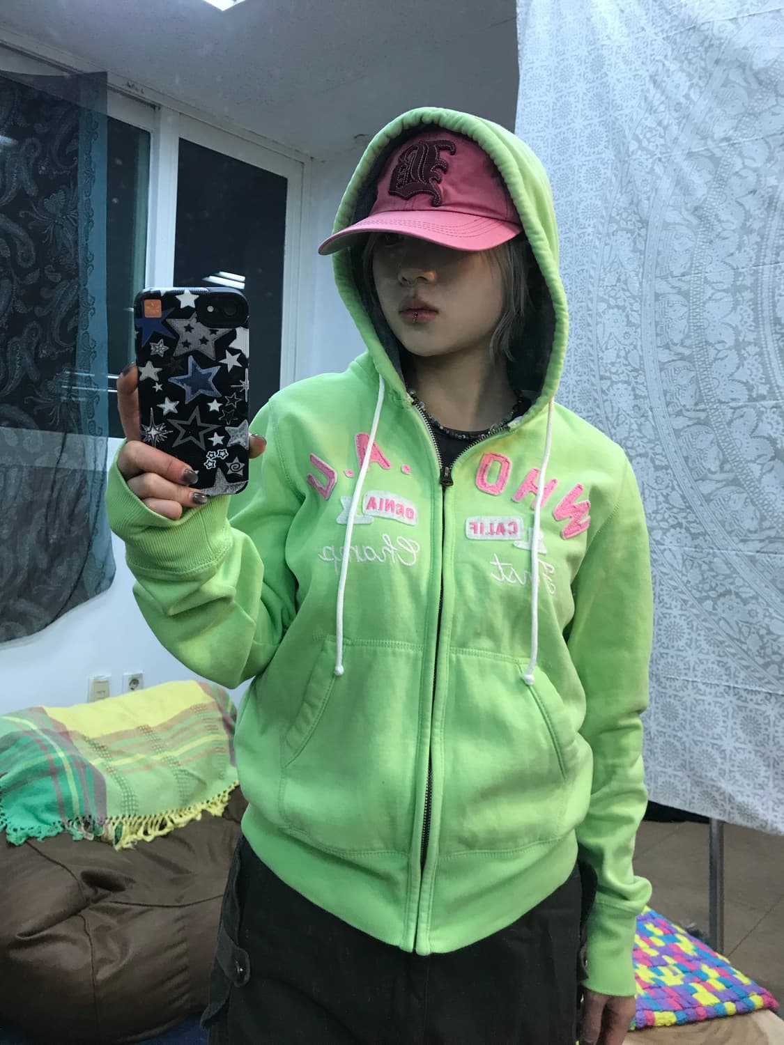 후아유 연두 여성 자수 후드집업  상품이미지1