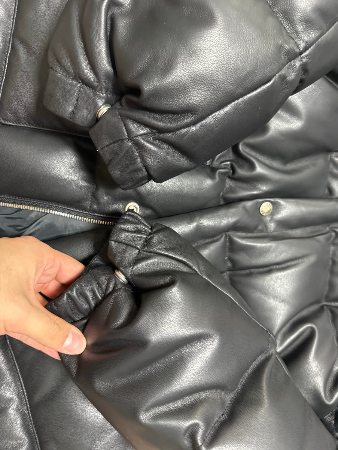 (XXL,2XL)BAPE 베이프 24fw 레더 다운 자켓 패딩 상품이미지3