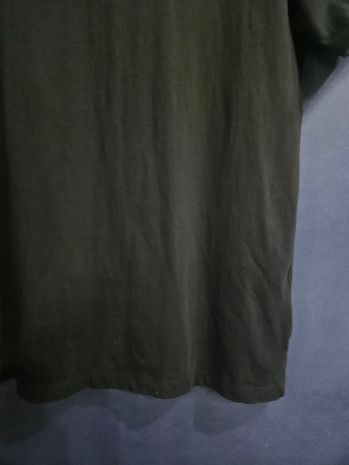 플라스틱 프로덕트 프린팅 로고 블랙 남성 오버핏 95~100 반팔티  상품이미지5