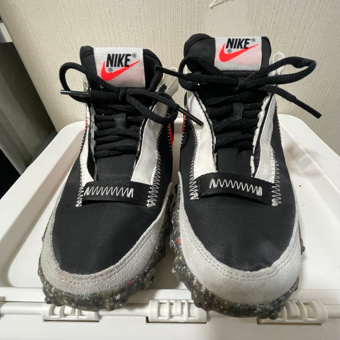 나이키 우먼스 와플 레이서 크레이터 하이퍼 크림슨 CT1983-101 상품이미지2