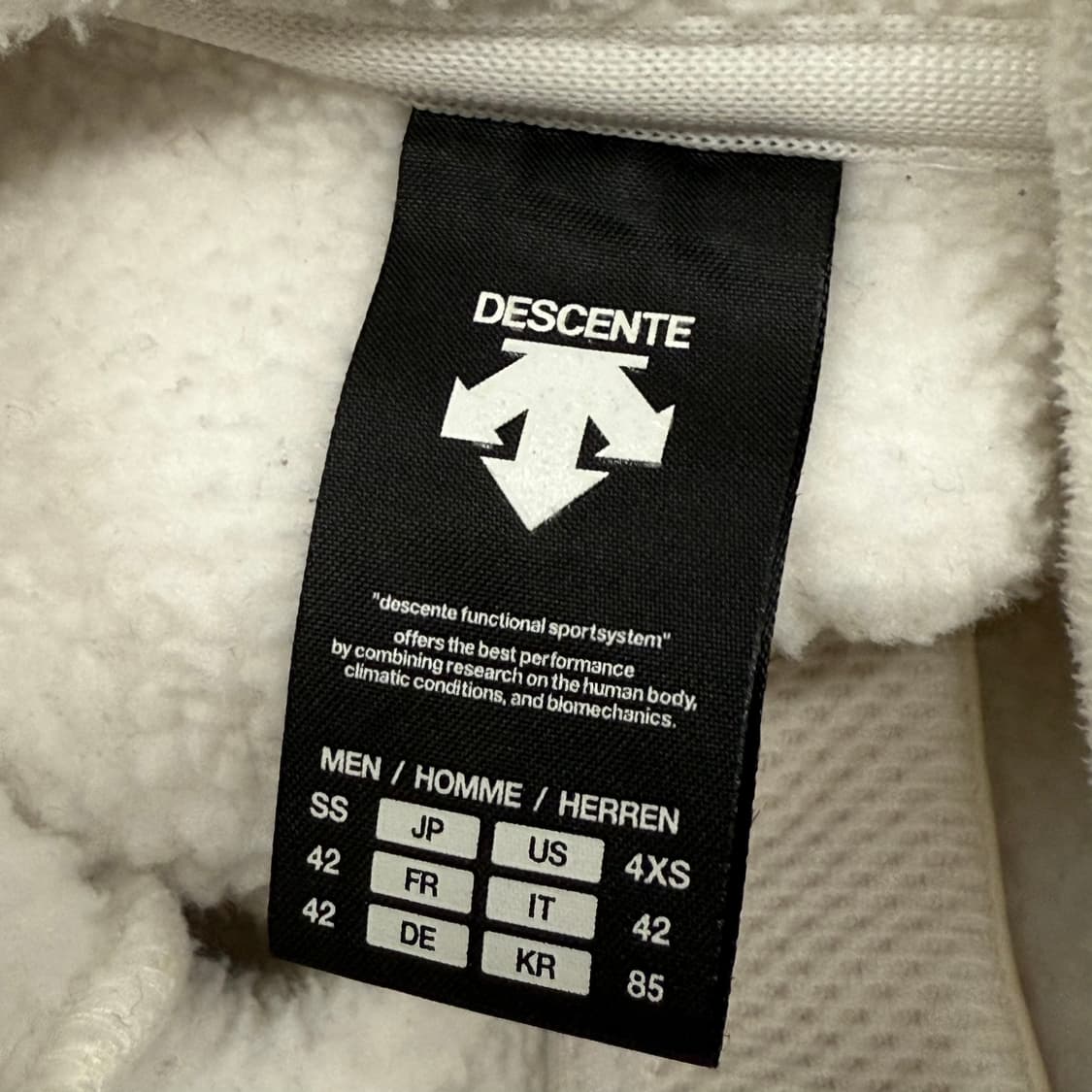 [정품/85] 데상트 스위스 스키팀 후드 플리스 자켓 b17 상품이미지5