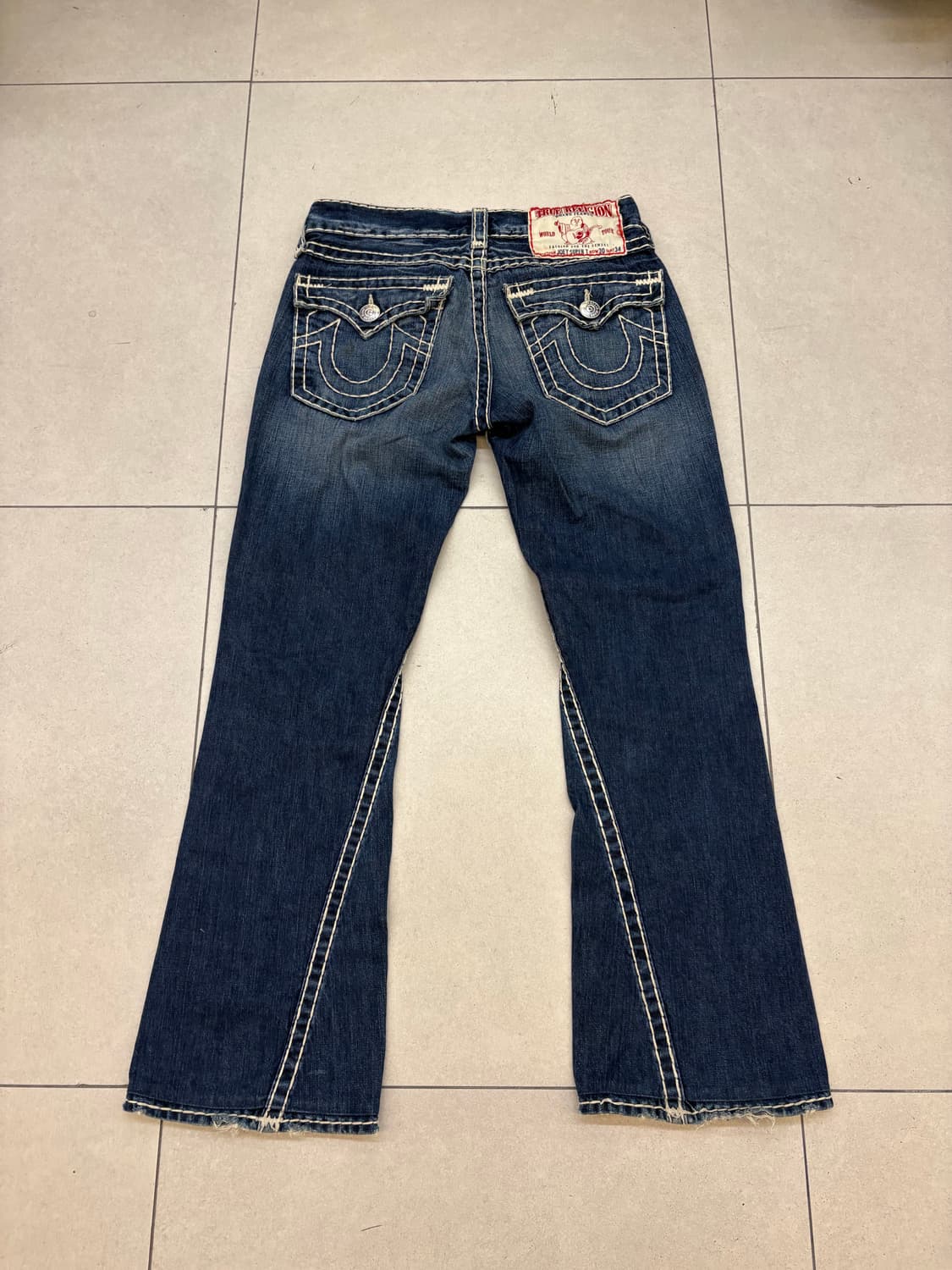 트루릴리전 JOEY SUPER T 부츠컷 데님 상품이미지3