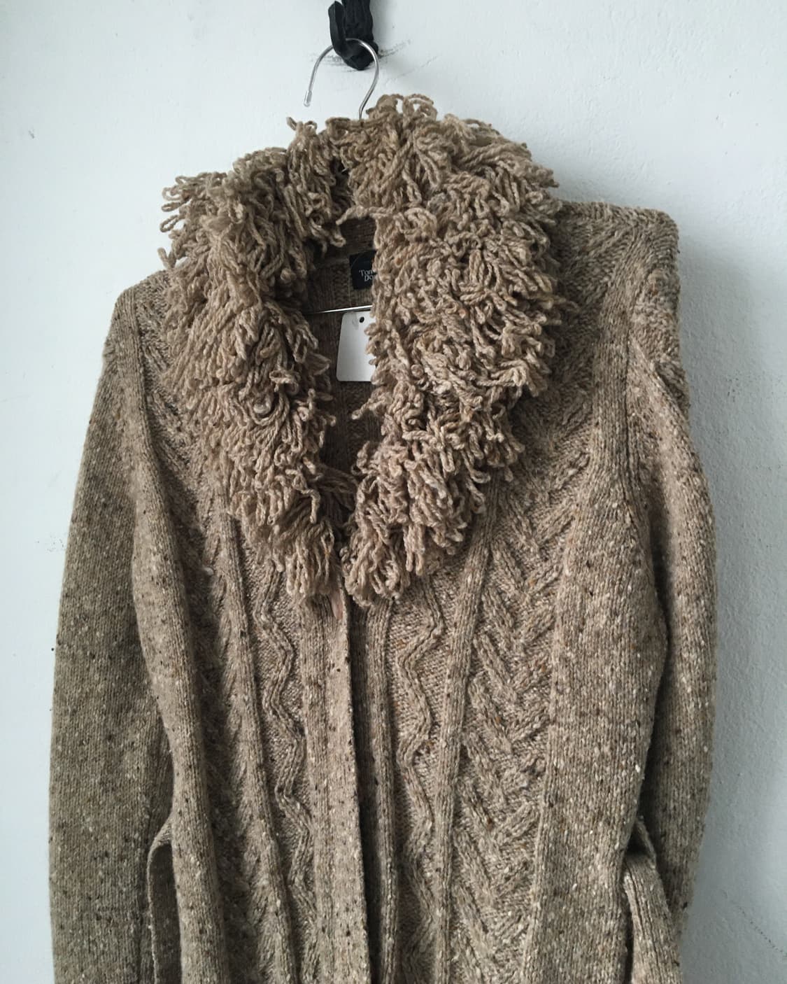 Fluffy collar point belted knit cardigan 상품이미지4