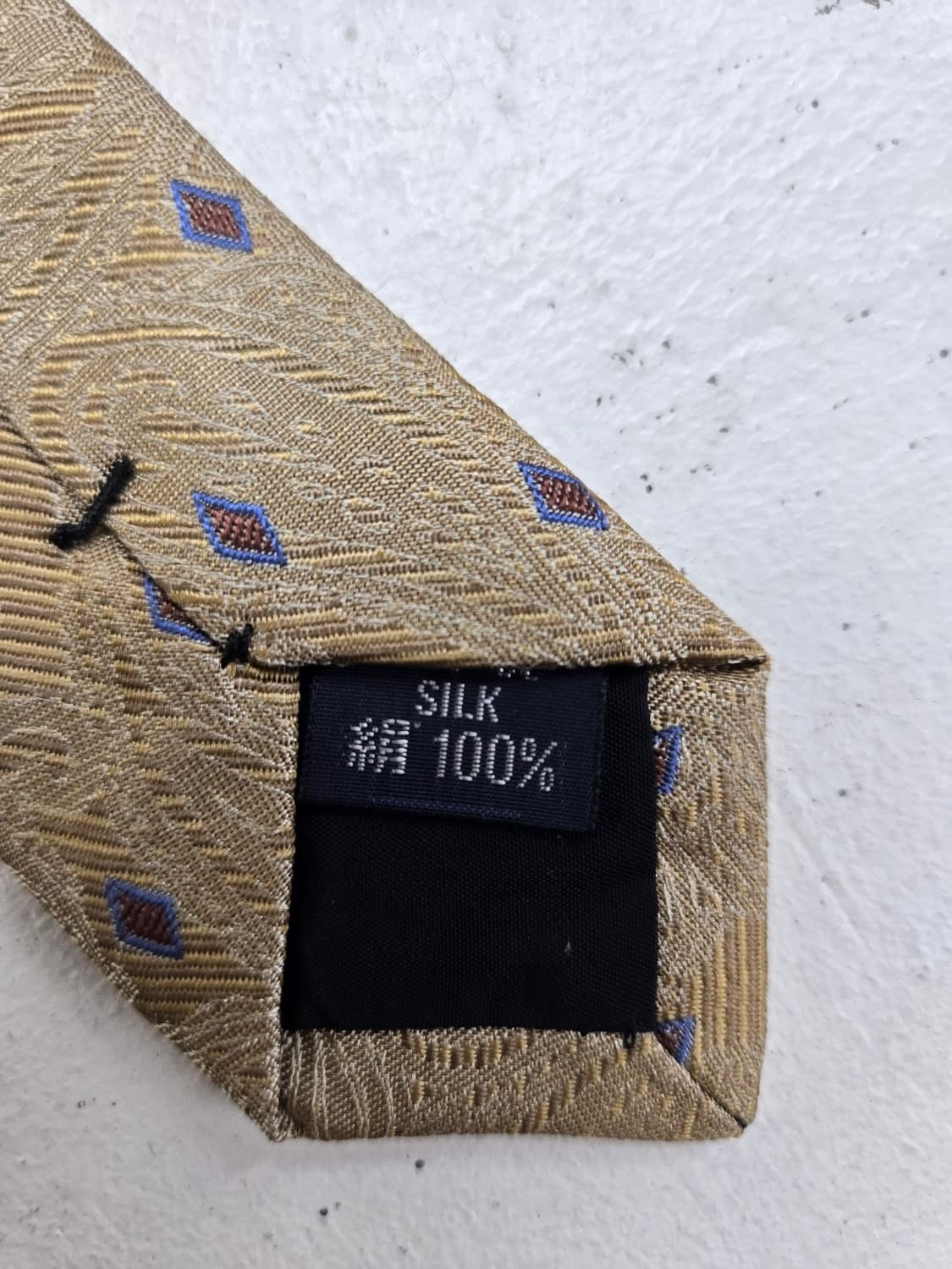 버버리 베이지 페이즐리 문양 실크넥타이 상품이미지4