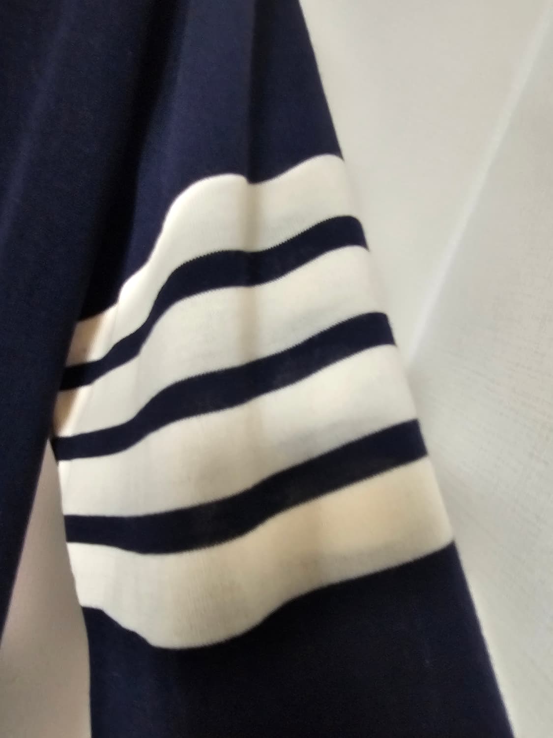 톰브라운 24fw 사선완장 가디건(S급/3/정품) 상품이미지2