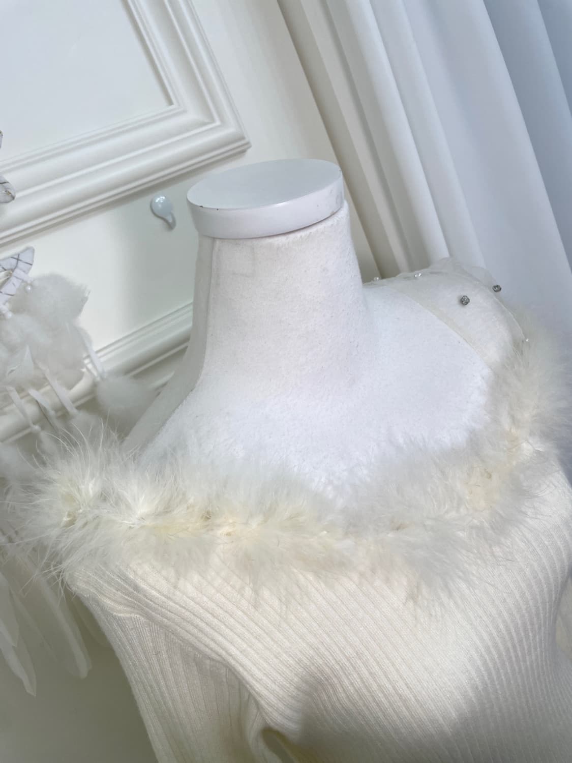 cream ivory fur crystal point diagonal m 상품이미지9