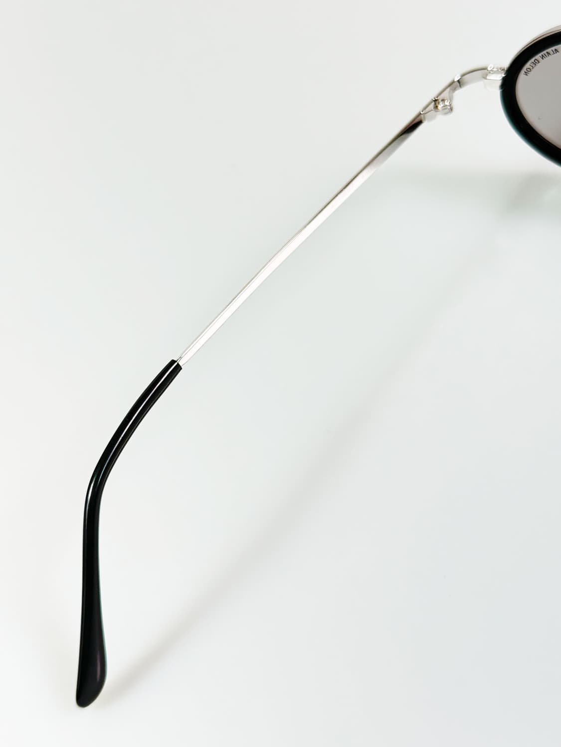 90s ALAIN DELON 알랭 들롱 오벌 프레임 빈티지 선글라스 상품이미지7