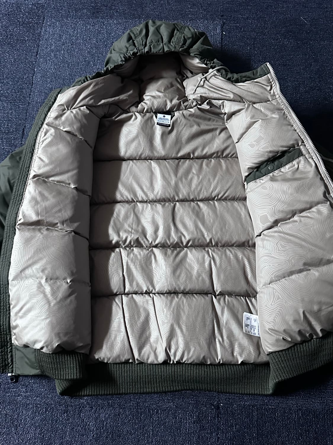 나이키 필파워 550 덕 다운 후디 올리브 카키 패딩 상품이미지3