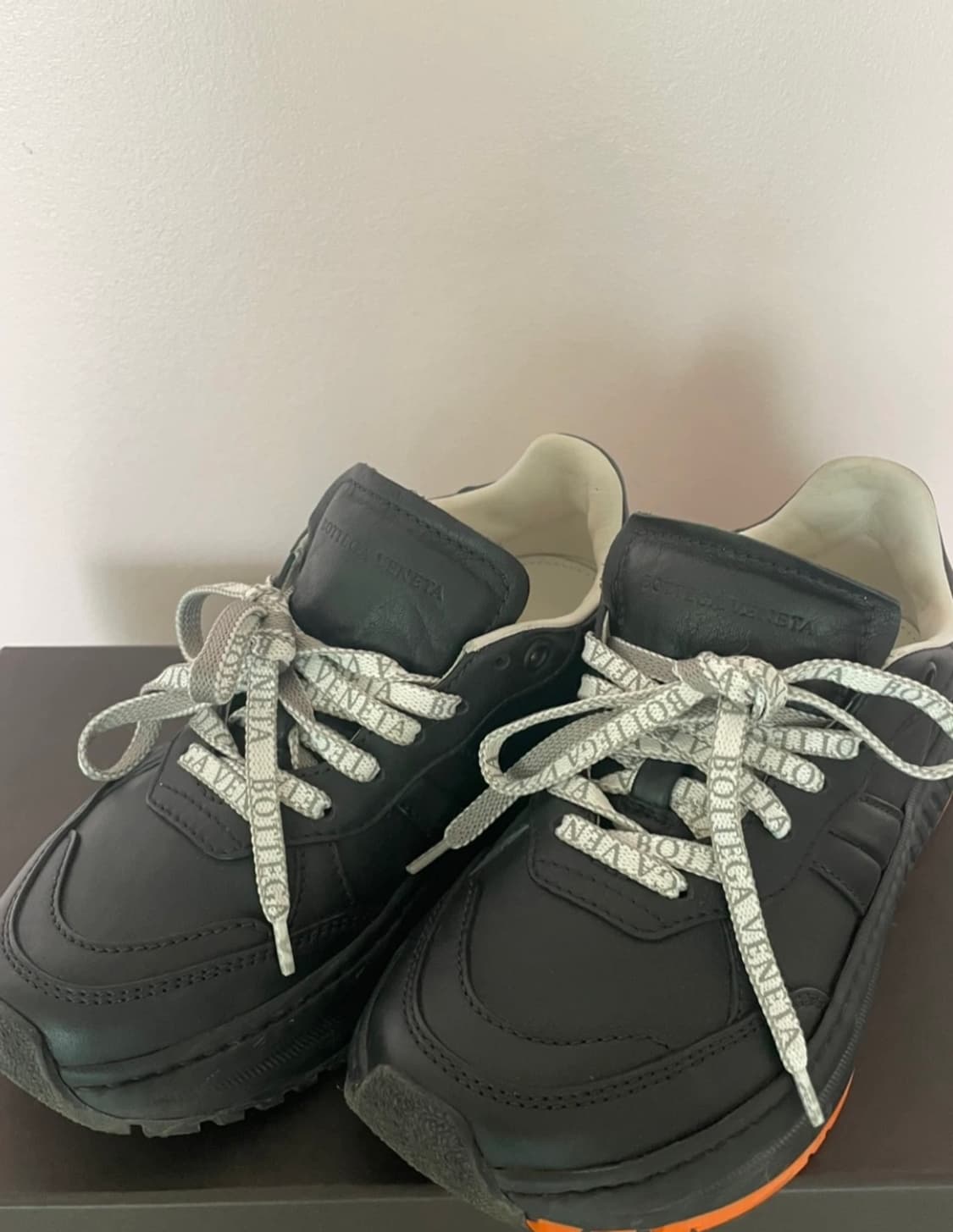 보테가베네타 스피드스터 블랙 스니커즈 상품이미지2