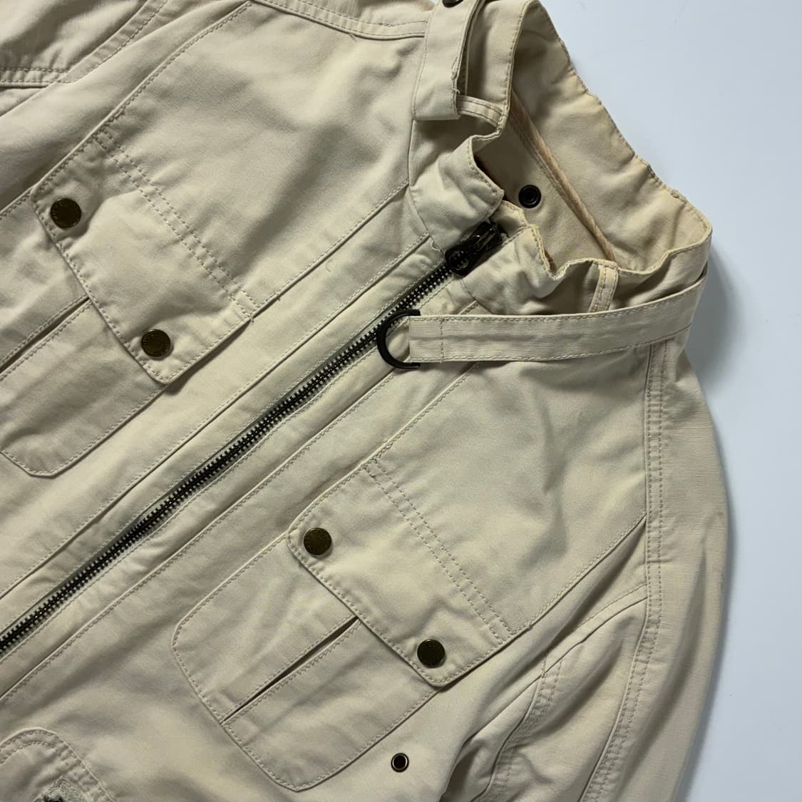 Guess  게스 멀티포켓 스윙톱 라이더 자켓  상품이미지3