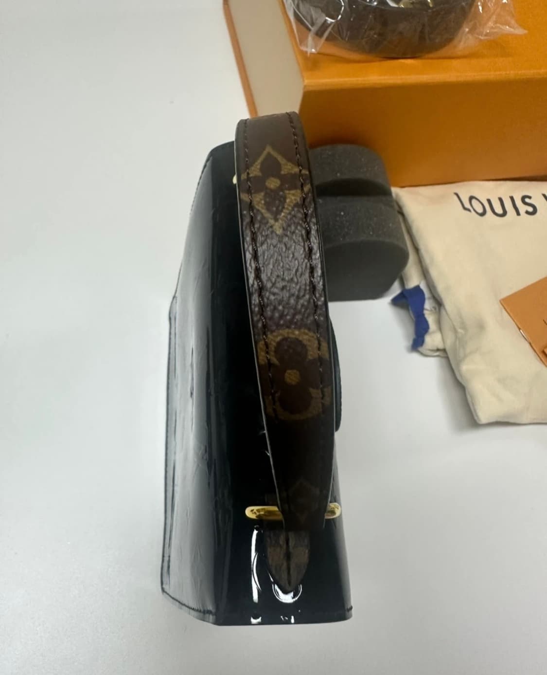 루이비통 스프링 스트리트 토트 숄더백 상품이미지5