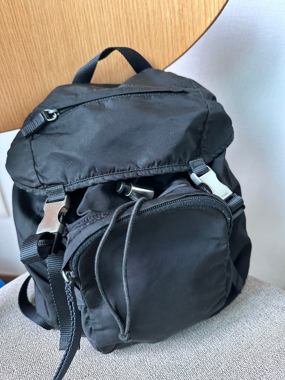 프라다 테수토 백팩 상품이미지1