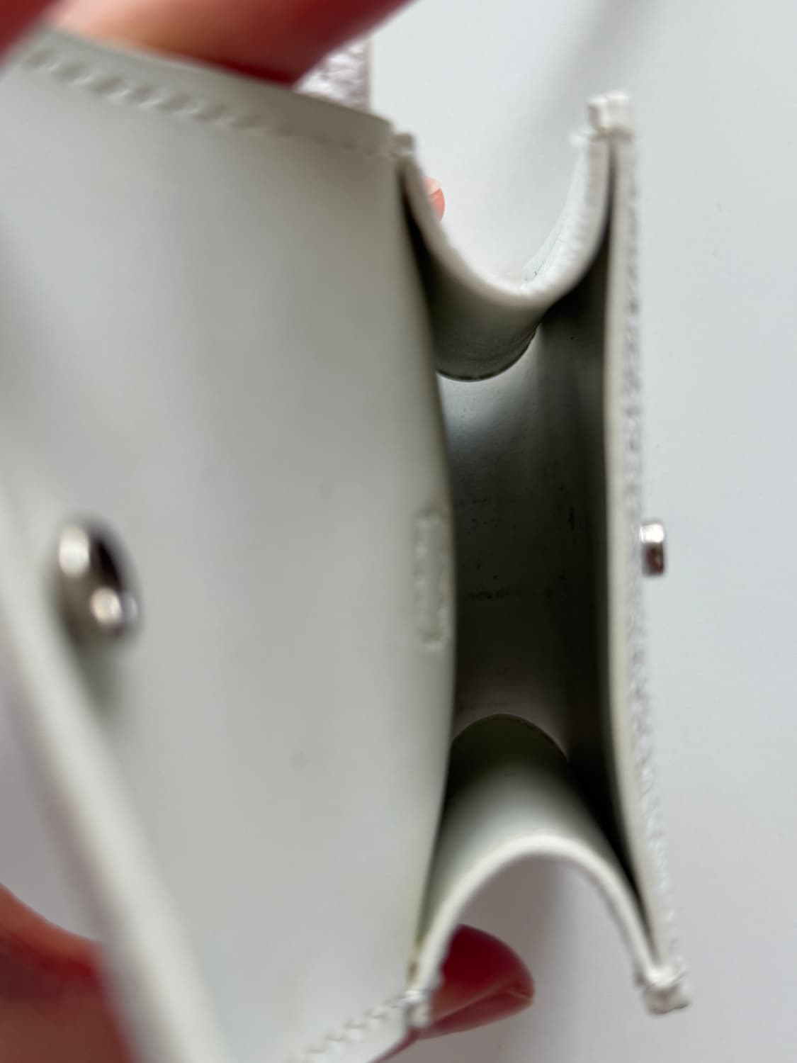 더오픈프로덕트 스트랩 포켓백 화이트 상품이미지6