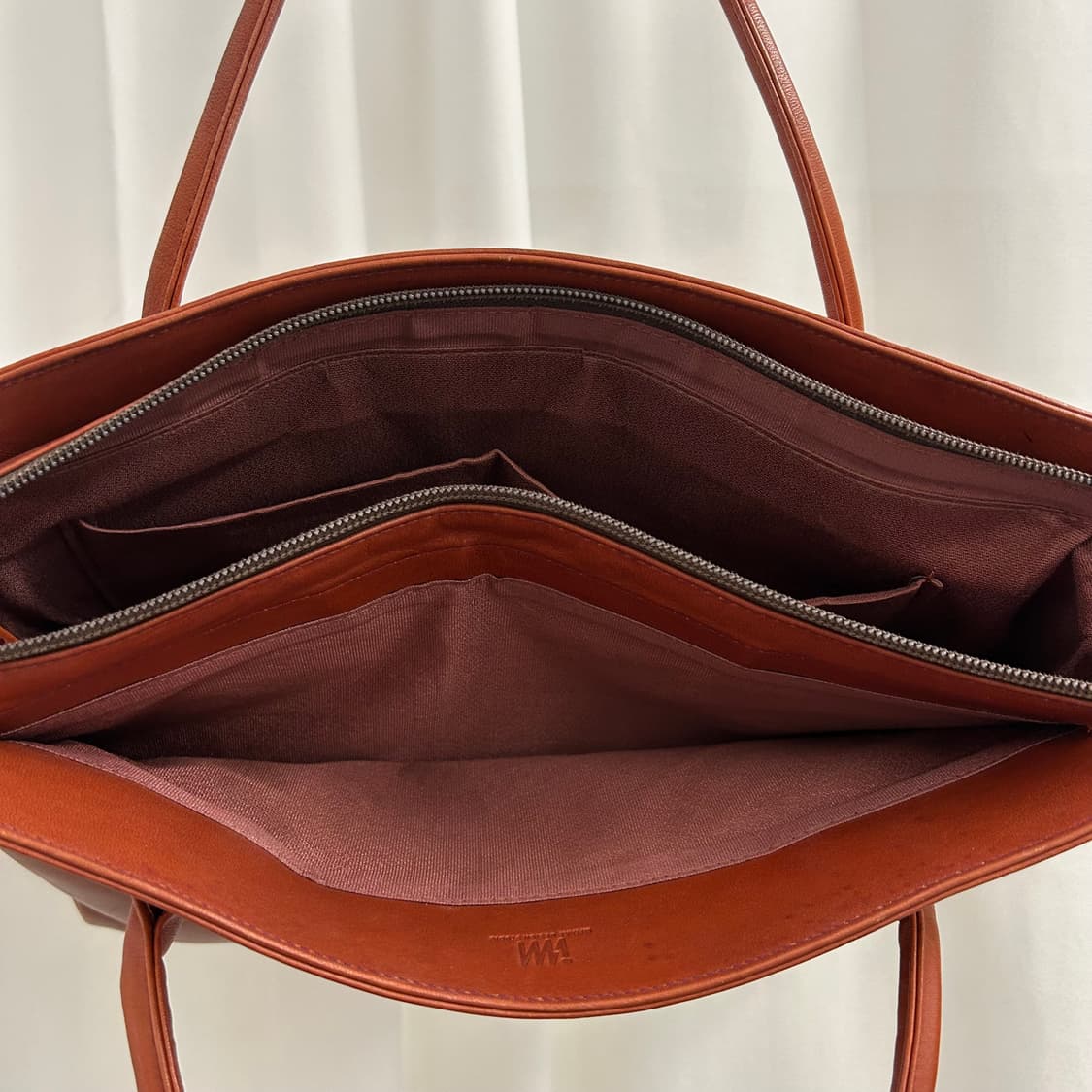 이세이 미야케 IM 레더 토트백 상품이미지3