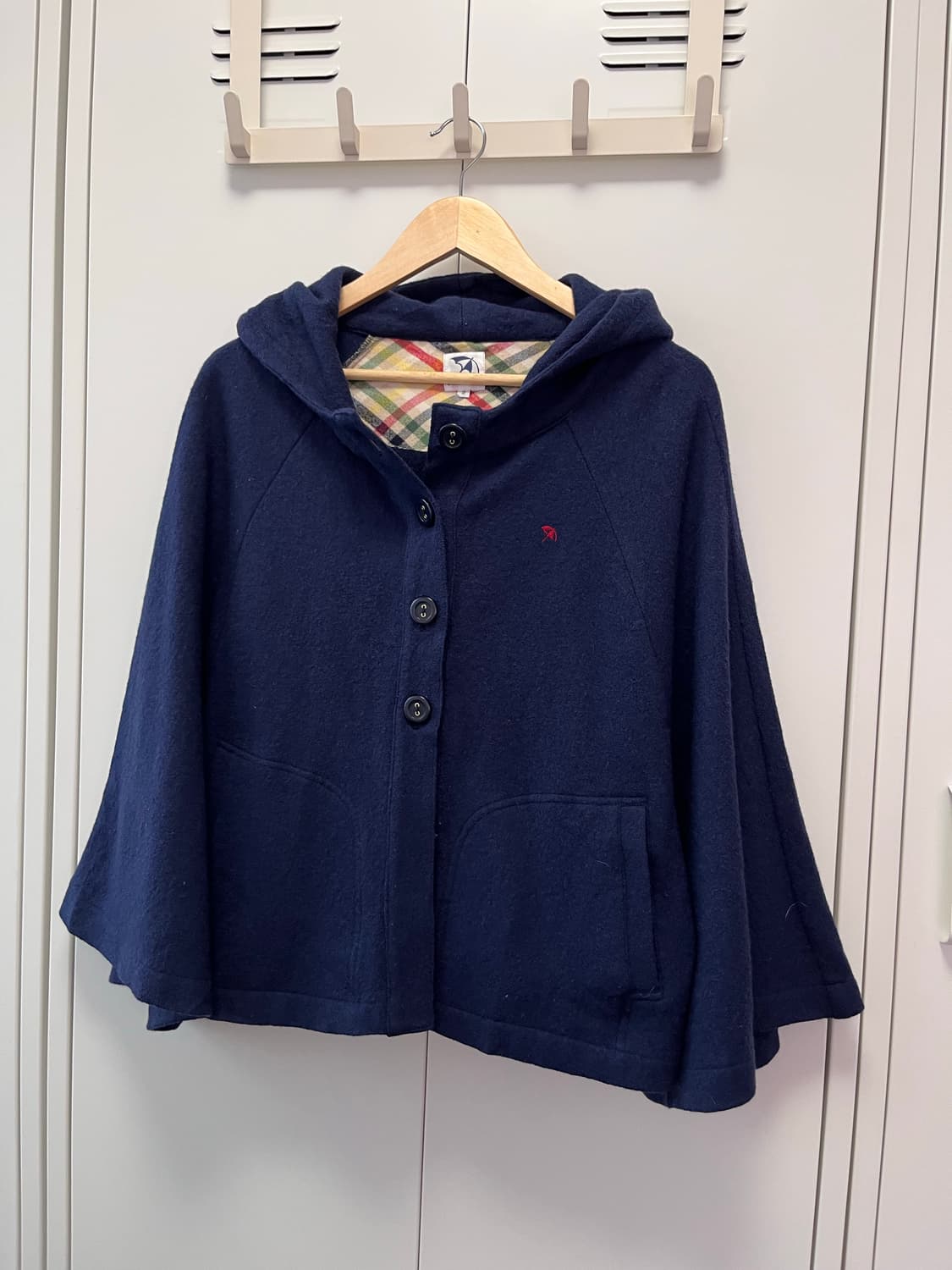 아놀드파마 울 단추 후드 케이프 코트 상품이미지7