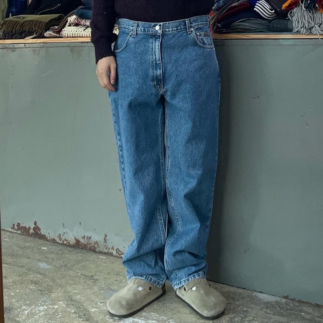 (착용컷) 캘빈클라인 데님 팬츠 (남성용 35) 상품이미지2