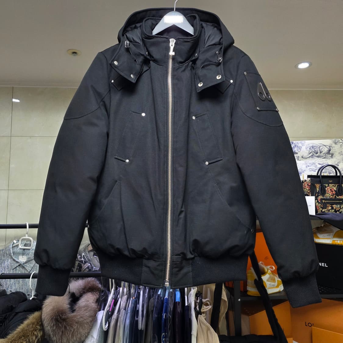 {클로젯}[25F/w]무스너클 발리스틱 숏 다운 패딩 자켓 상품이미지1