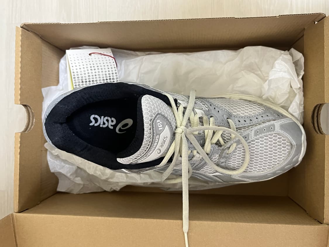 아식스 민나노 젤 님버스 270사이즈 화이트시트락컬러 상품이미지3